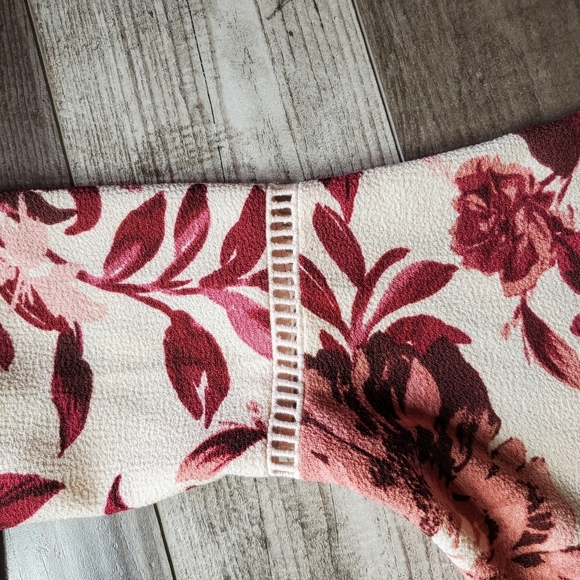 Charles Henry‎ Cream Floral Patterned Bell Sleeve Cut Out Mini Dress Sz SP NWOT - Picture 12 of 16